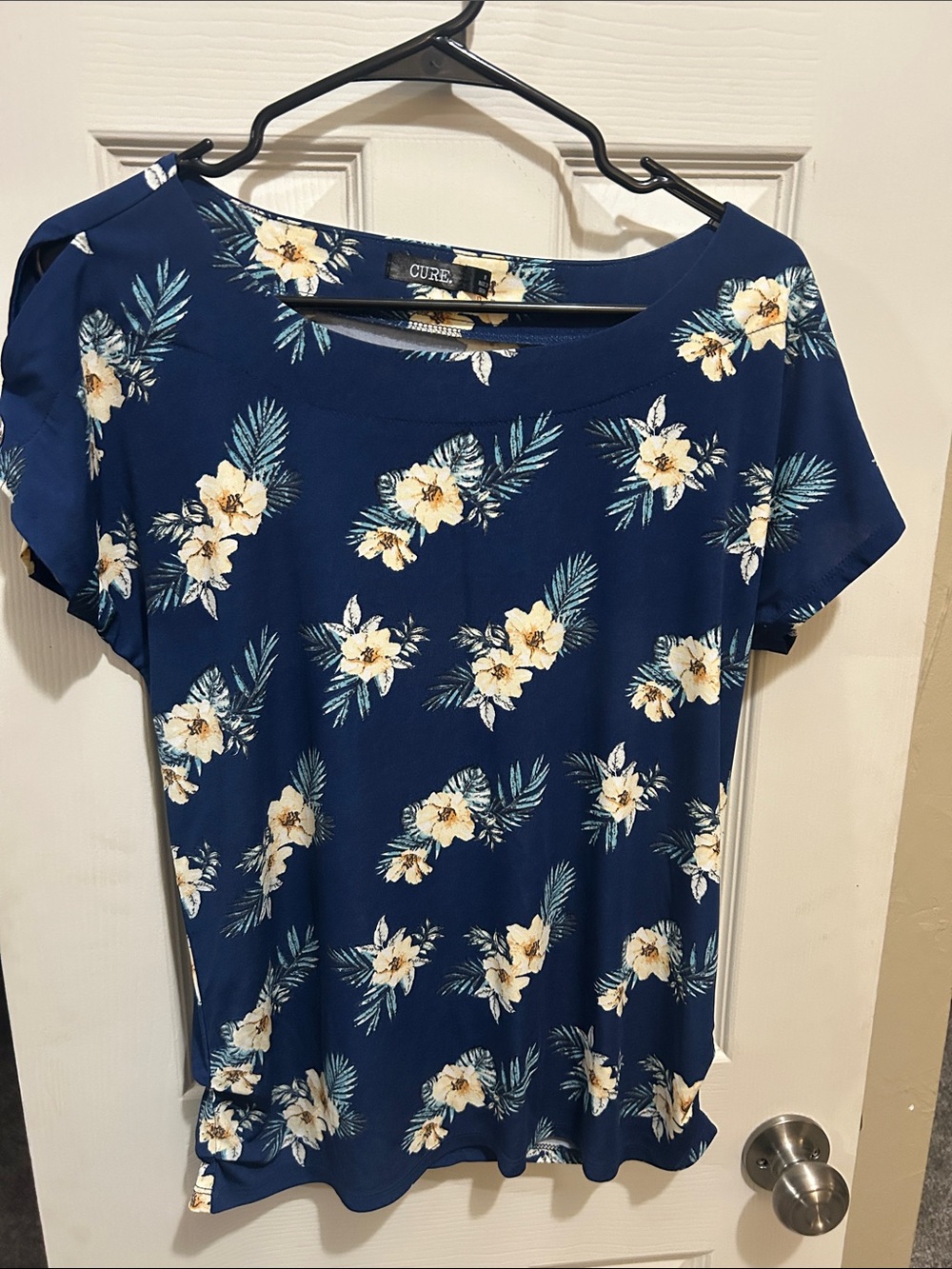 Curb Navy Floral Short-Sleeve Blouse